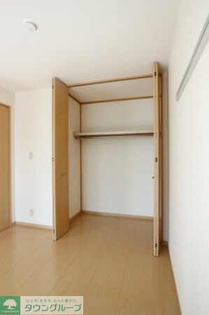 ヴィルヌープ IIIの物件内観写真